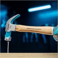 Молоток-гвоздодер, 200 г, угол 45, магнит, обрезиненная рукоятка American hickory GROSS 15501