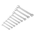 Набор инструментов 1/2", 1/4", CrV, 12 гранные головки, пластиковый кейс, 82 предмета Stels 15544