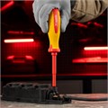 Отвертка Insulated, PH2 x 100 мм, CrMo, до 1000 В, двухкомпонентная рукоятка Matrix Professional 16359