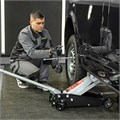 Домкрат гидравлический подкатной, 3 т, высота подъема 140-520 мм Matrix 17216