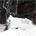 Лопата для уборки снега пластиковая, 540 х 375 х 1520 мм, стальной черенок,стальная планка, Palisad 19375