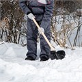Лопата для уборки снега пластиковая, 380х385х1420 мм, деревянный черенок 19388