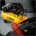 Компрессор воздушный BCW3000-T/100, ременный привод, 3.0 кВт, 100 литров, 520 л/мин Denzel 23835