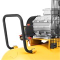 Компрессор воздушный BCI3000-T/200, ременный привод , 3.0 кВт, 200 литров, 530 л/мин Denzel 23836