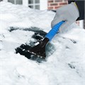Щетка-сметка для снега со скребком, мягкая рукоятка, 425 мм Сибртех 24727