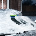 Щетка-сметка для снега со скребком, мягкая рукоятка, 425 мм Сибртех 24727