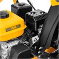 Бензиновая снегоуборочная машина SB 560, 212 cc, ручной старт Denzel 24949