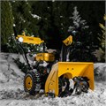 Бензиновая снегоуборочная машина SB 560 LP, 212 cc, электростартер, фара Denzel 24950