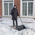 Движок для уборки снега пластиковый, 690х470х1420 мм, стальная рукоятка, Сибртех 30449