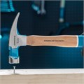 Молоток-гвоздодер, 380 г, угол 75, магнит, обрезиненная рукоятка AMERICAN HICKORY GROSS 32234