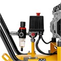 Компрессор безмасляный, малошумный  DLS 2250/100, 2250 Вт, 3x750, 100 л, 410 л/мин блок управления/ Denzel 33125