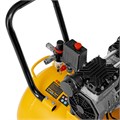 Компрессор безмасляный, малошумный  DLS 2250/100, 2250 Вт, 3x750, 100 л, 410 л/мин блок управления/ Denzel 33125