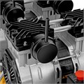 Компрессор безмасляный, малошумный DLS 3300/100, 3300 Вт,3x1100, 100 л, 570 л/мин ,блок управления Denzel 33127