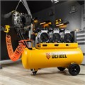 Компрессор безмасляный, малошумный DLS 3300/100, 3300 Вт,3x1100, 100 л, 570 л/мин ,блок управления Denzel 33127