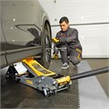 Домкрат гидравлический подкатной, 3,8 т, 110-580 мм, быстрый подъем, низкий подхват, проф. Denzel 35851