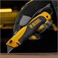 Набор инструментов, 1/2", 1/4", CrV, S2, пластиковый кейс, 122 предмета Denzel 36776