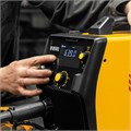 Аппарат инвертор. полуавтомат. cварки IMIG-185SDR, 180 А, ПВ 60%, катушка 5 кг Denzel 37719