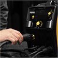 Аппарат инвертор. полуавтомат. cварки IMIG-205SDR, 200 А, ПВ 60%, катушка 5 кг Denzel 37720