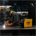 Аппарат инвертор. полуавтомат. cварки IMIG-205SDR, 200 А, ПВ 60%, катушка 5 кг Denzel 37720