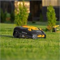 Робот-газонокосилка Grass Master 1000  1000м², 3Ач, 28V, LCD дисплей, Denzel 38077