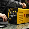Аппарат инвертор. полуавтомат. cварки IMIG-200SP Pulse, 200 А, ПВ 60%, катушка 5 кг// Denzel 38289