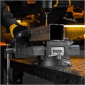 Тиски слесарные BVH-125, 125 мм, поворотные, стальная направляющая, с наковальней //Denzel 39129